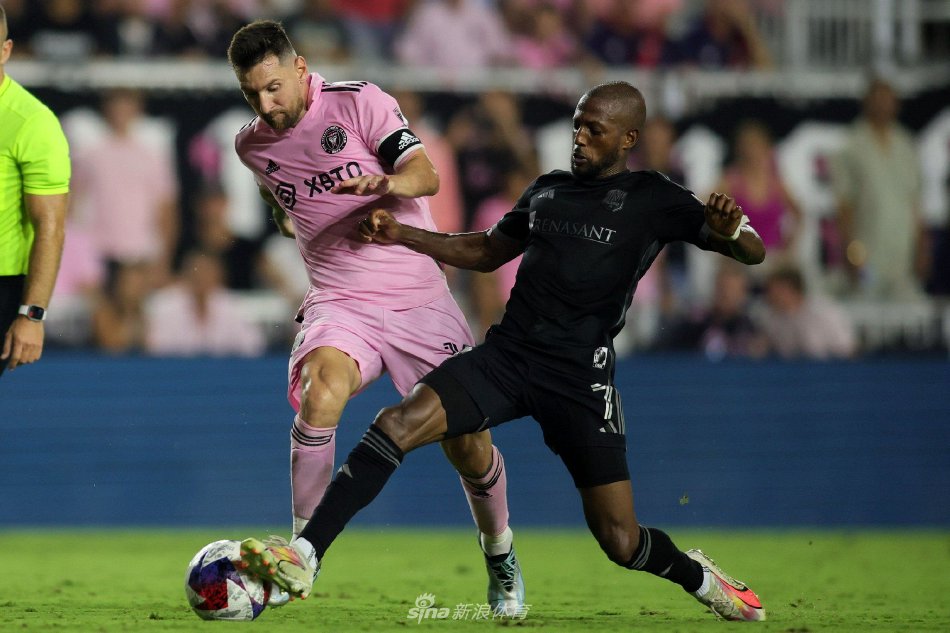 的表现则彻 的表现则彻