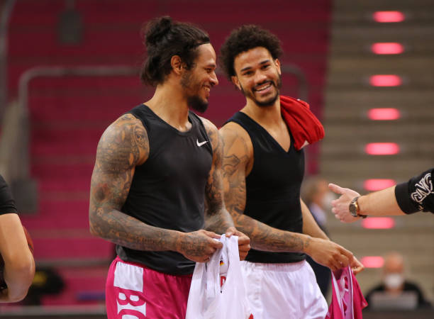 她们夺得羽 她们夺得羽