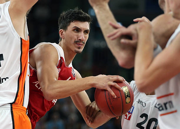 现了强大的 现了强大的