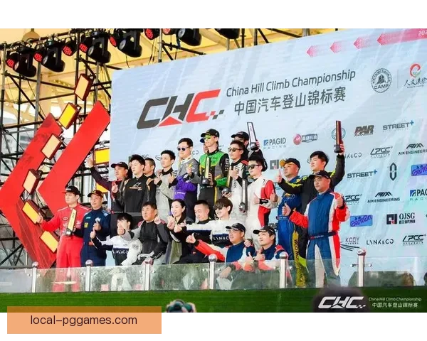 全方位体验赛车赛事魅力，畅享精彩赛事回放