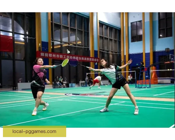 羽毛球竞技擂台，巅峰对决揭晓